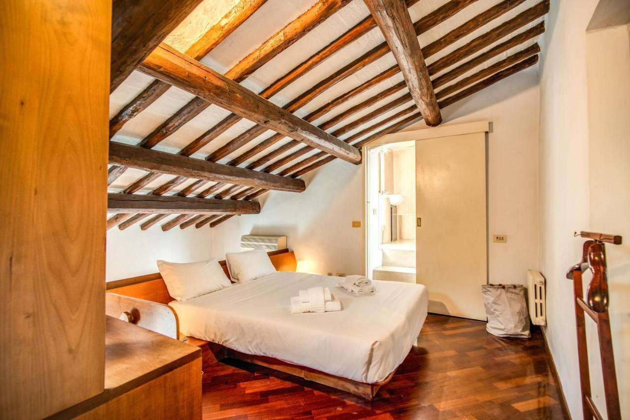 Cozy Attic With Terrace In Piazza Del Fico/navona Appartamento Roma