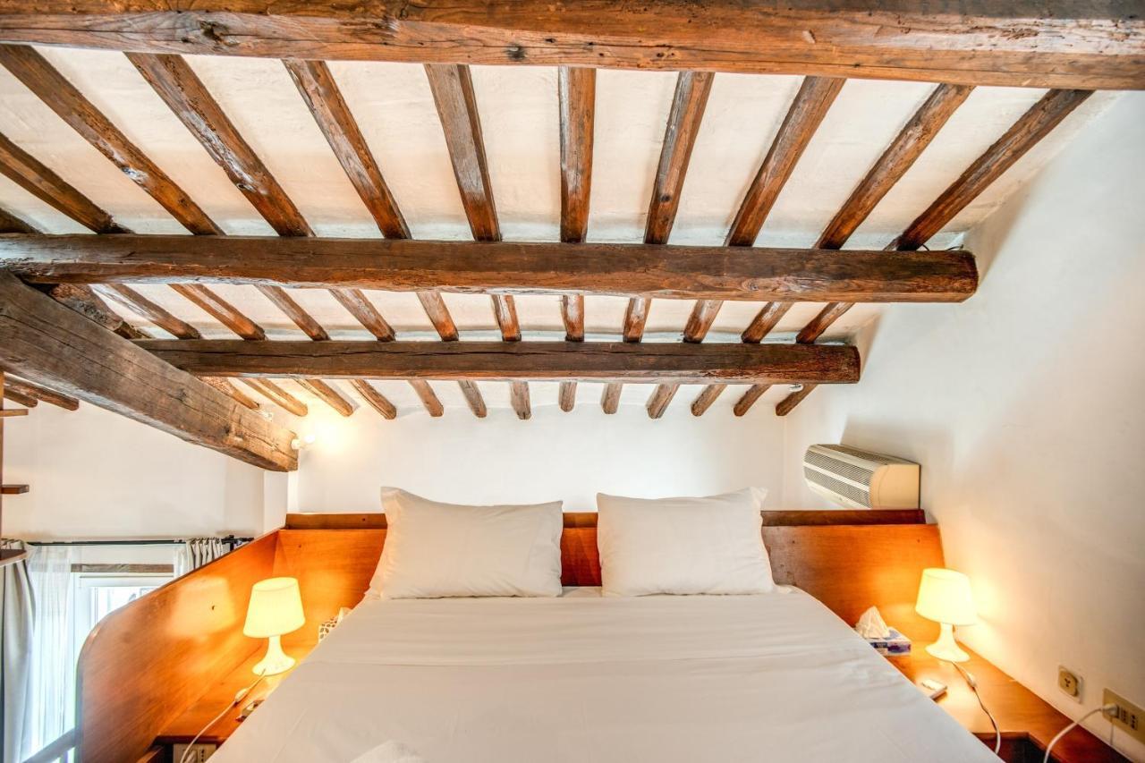 Cozy Attic With Terrace In Piazza Del Fico/navona Appartamento Roma