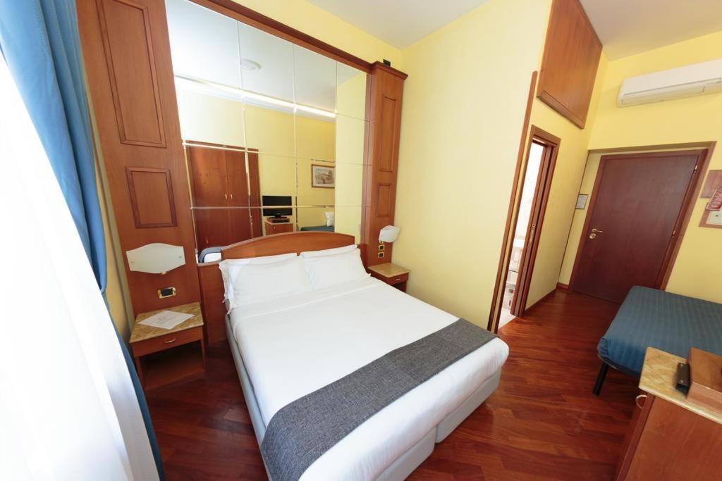 Affittacamere 3rd Floor 69 Manin Street Roma