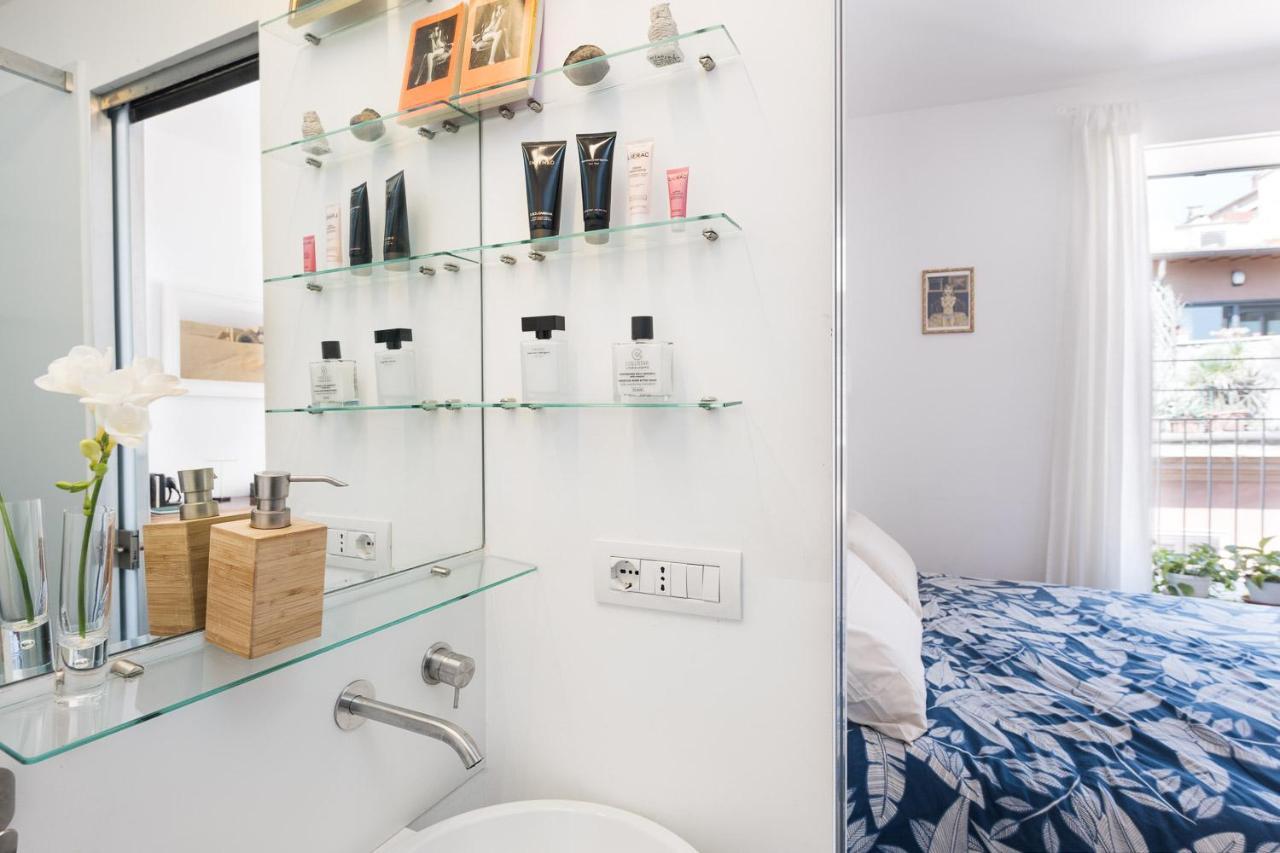 Idyllia Lighty Flat With Views In Trastevere Rome