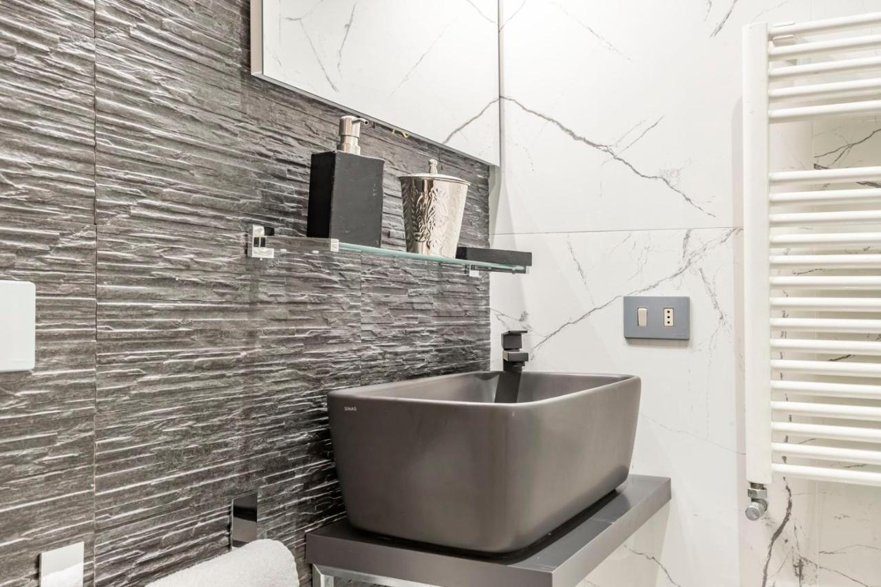Trevi Luxury Jacuzzi * Rome