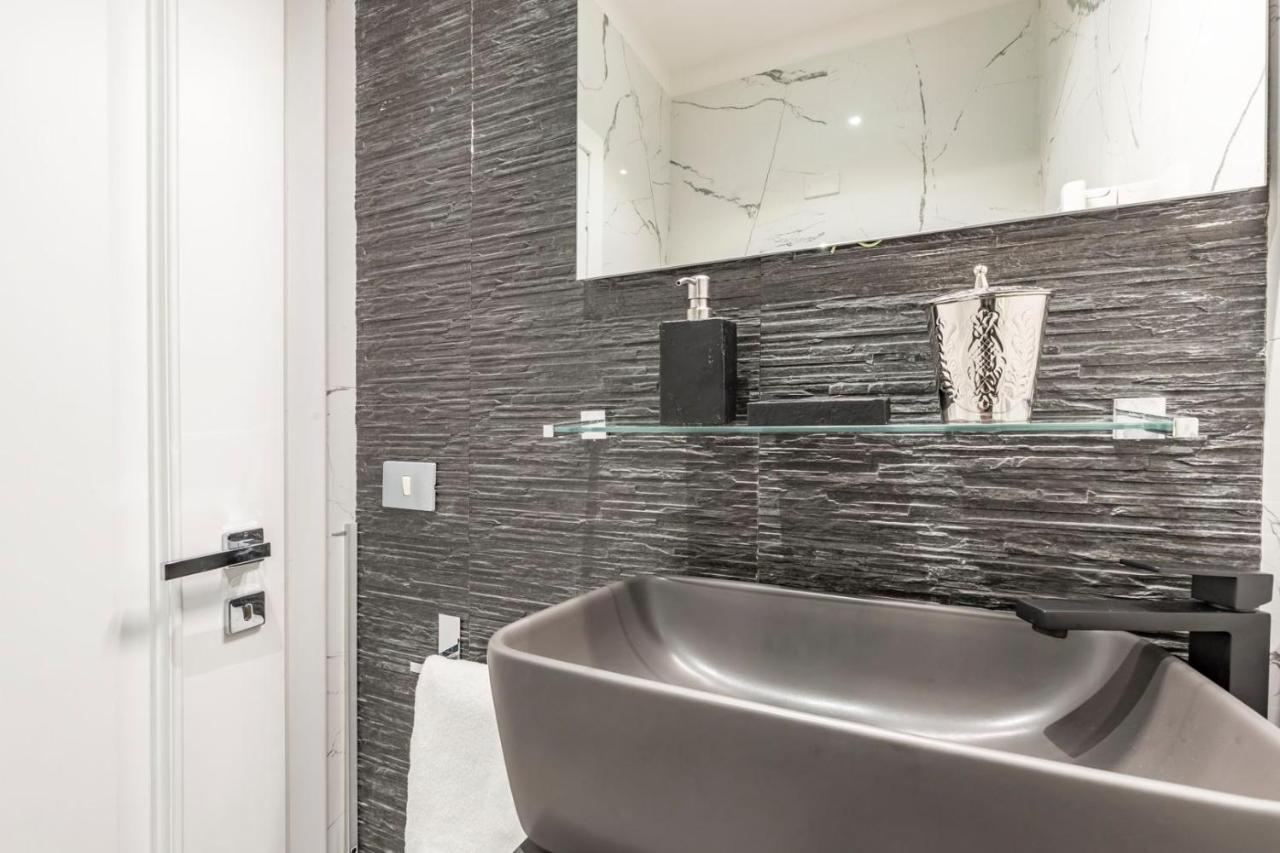 Trevi Luxury Jacuzzi