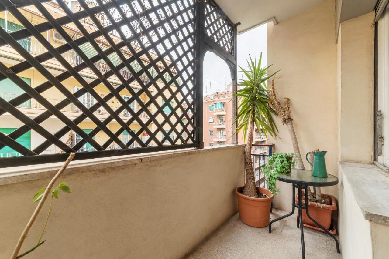 Cipro With Balconies * Rome