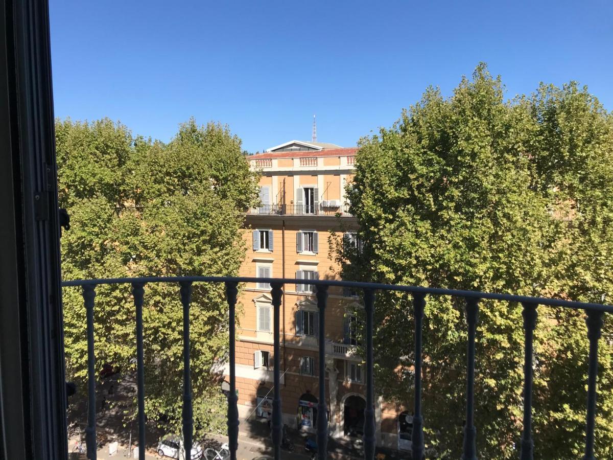 Acomodação com café da manhã  Il Tesoro Roma