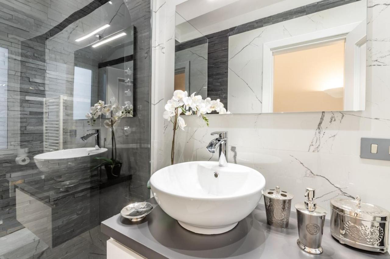 Trevi Luxury Jacuzzi