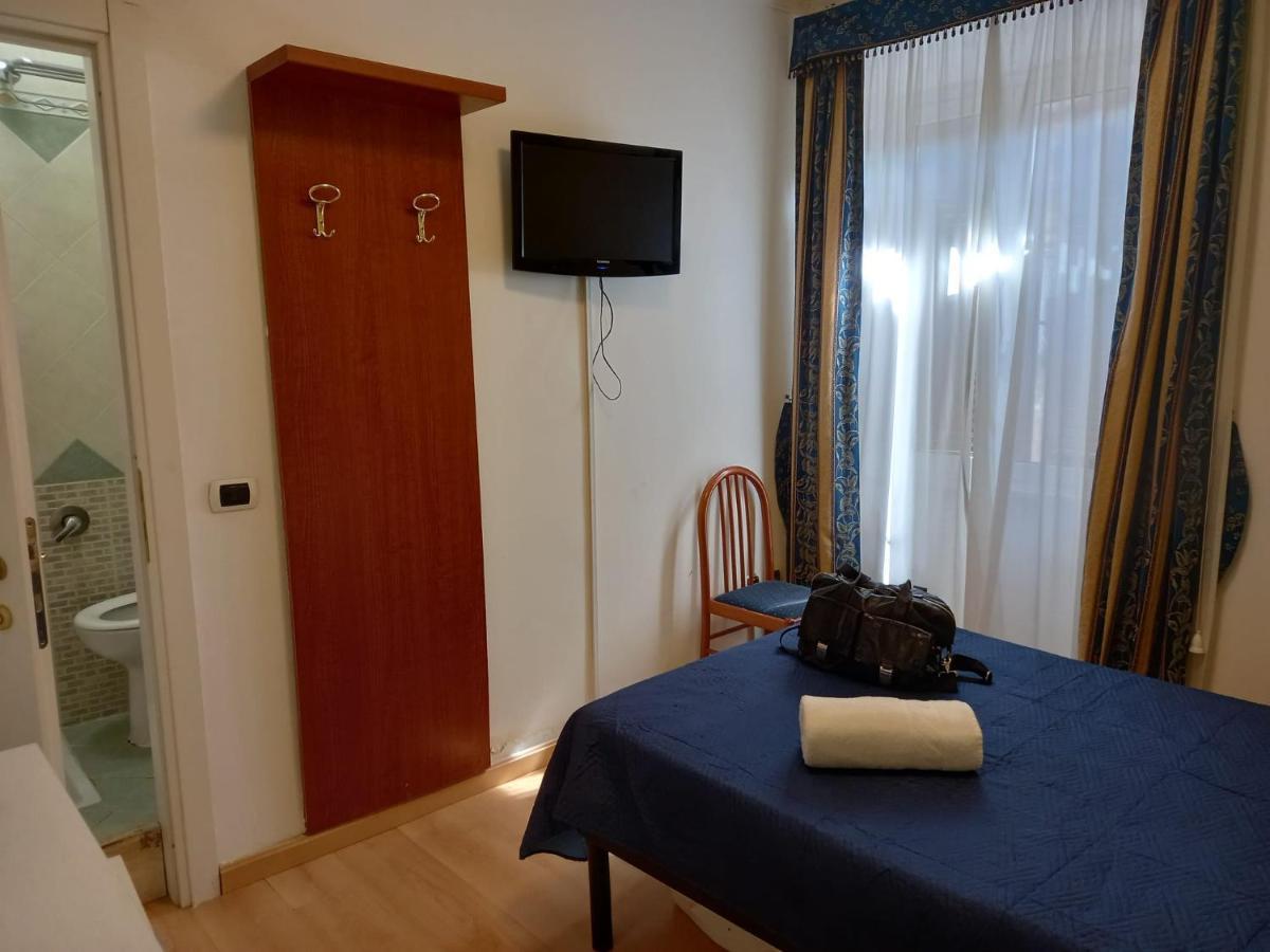 La Casa Dell'arte Affittacamere 2*