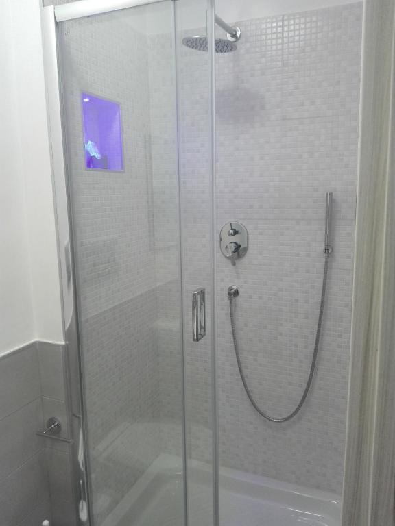 Relais Borghese 2*