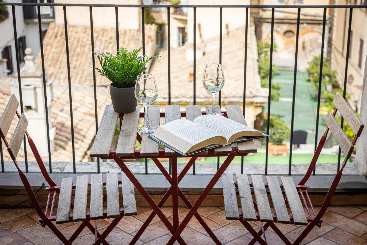 Campo De' Fiori Penthouse-rental In