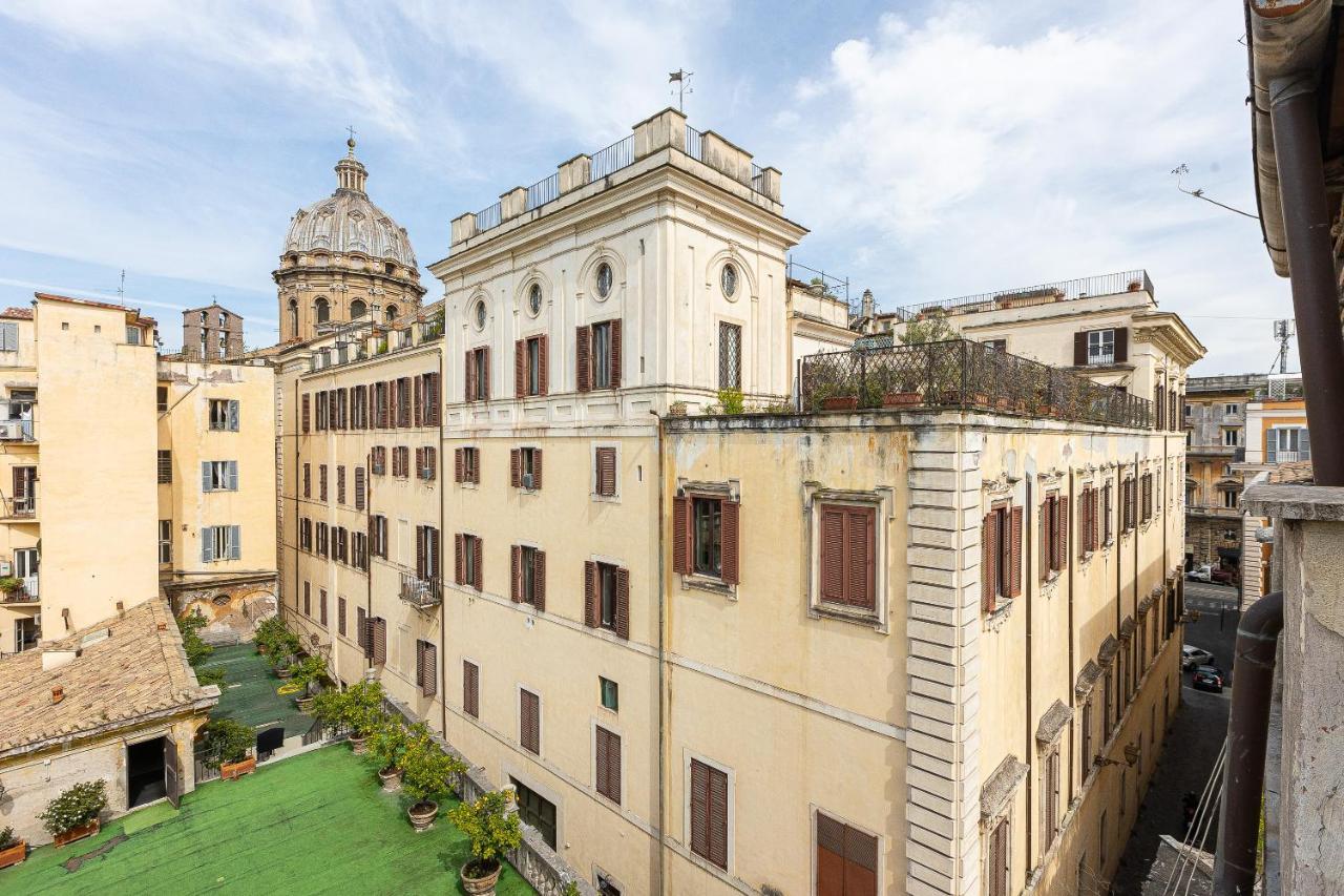 Campo De' Fiori Penthouse-rental In Roma