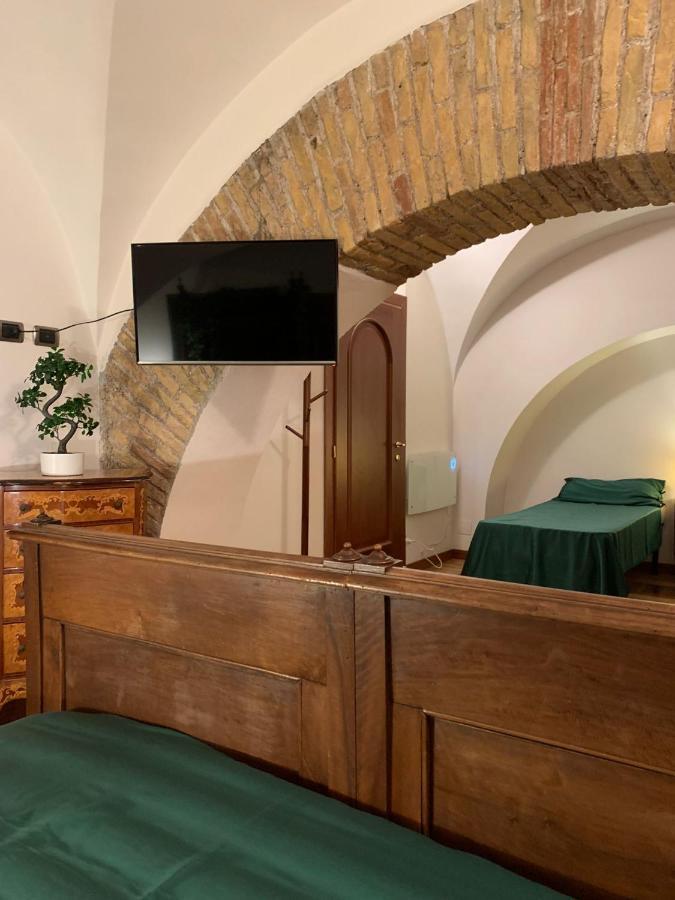 Residenza Tritone Luxury Trevi Fountain *