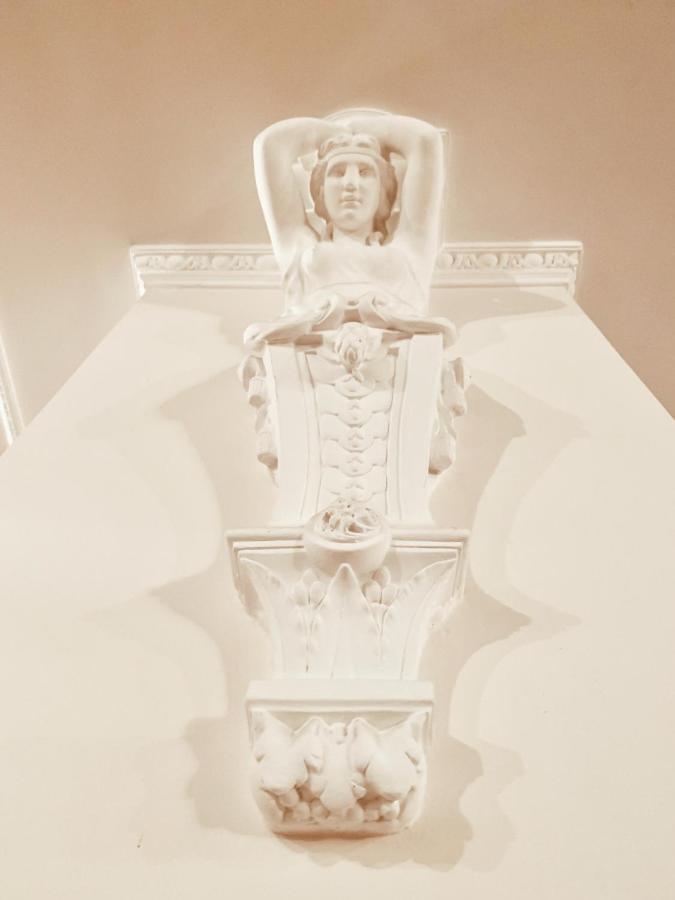Residenza Tritone Luxury Trevi Fountain Rom