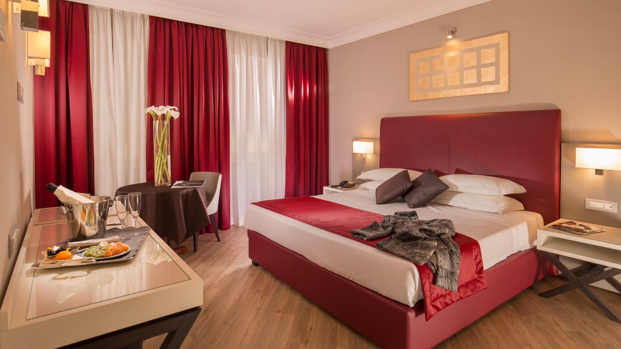 Ludovisi Palace Hotel Roma