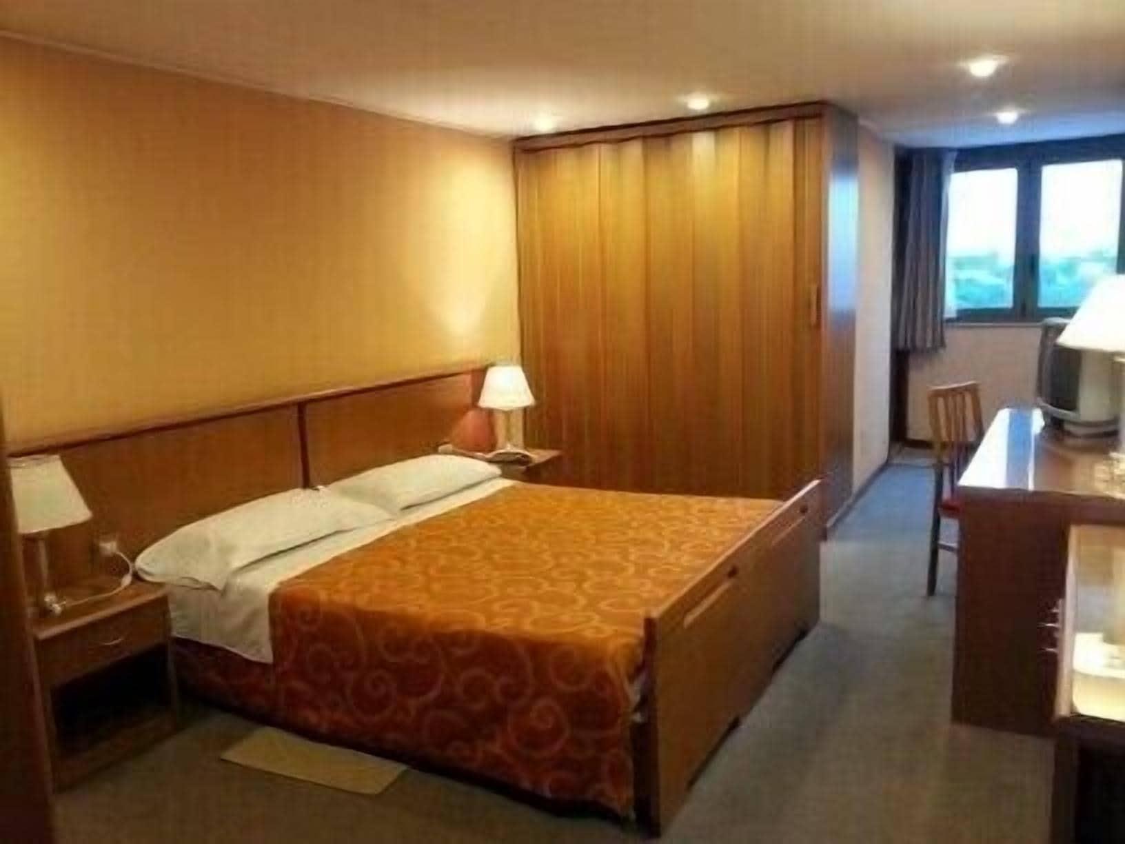 Aparthotel Adagio Garden 4*