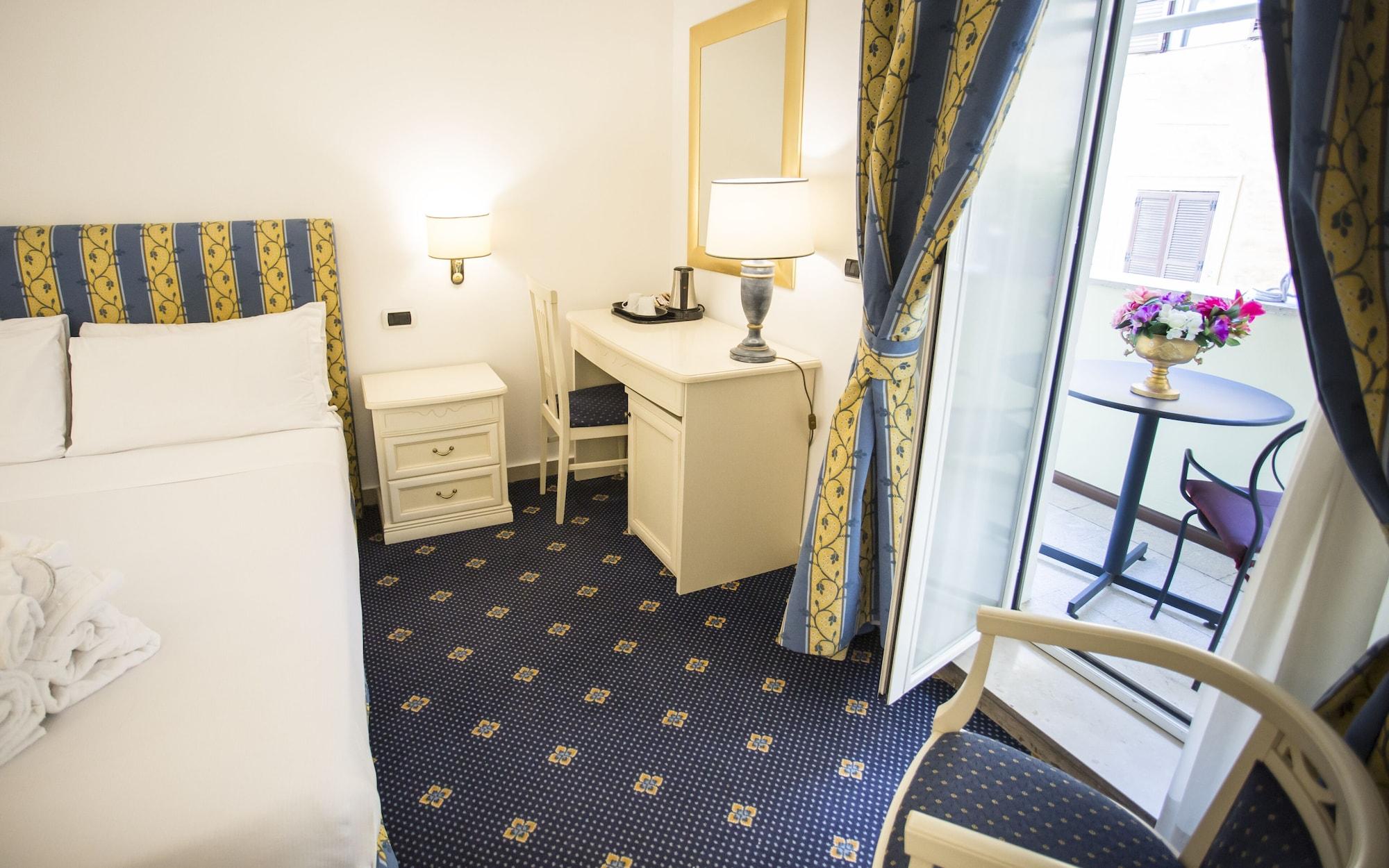 Hotel Napoleon Rome