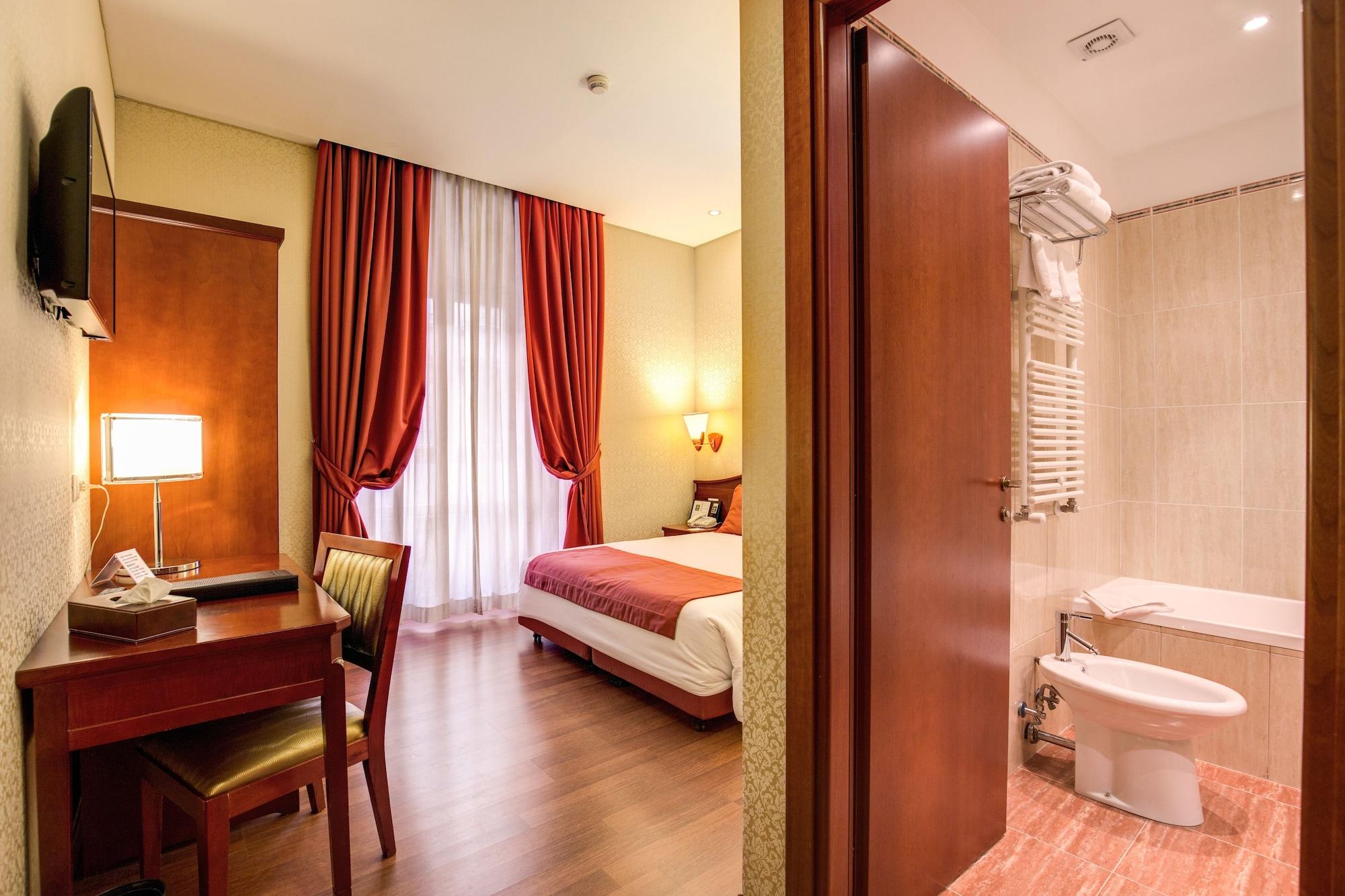 Hotel Augusta Lucilla Palace 4*