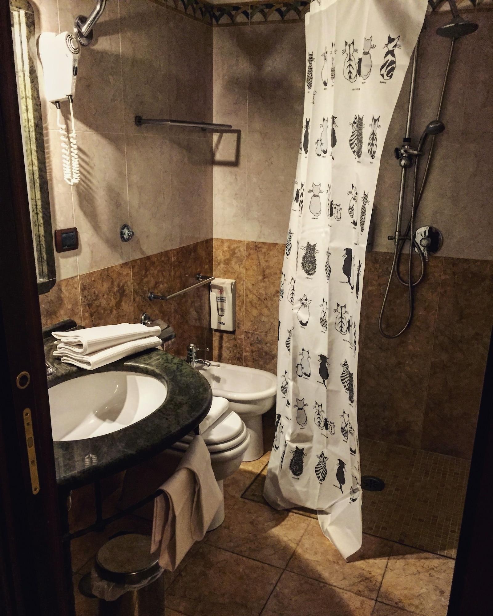 Robinson Hotell 2*