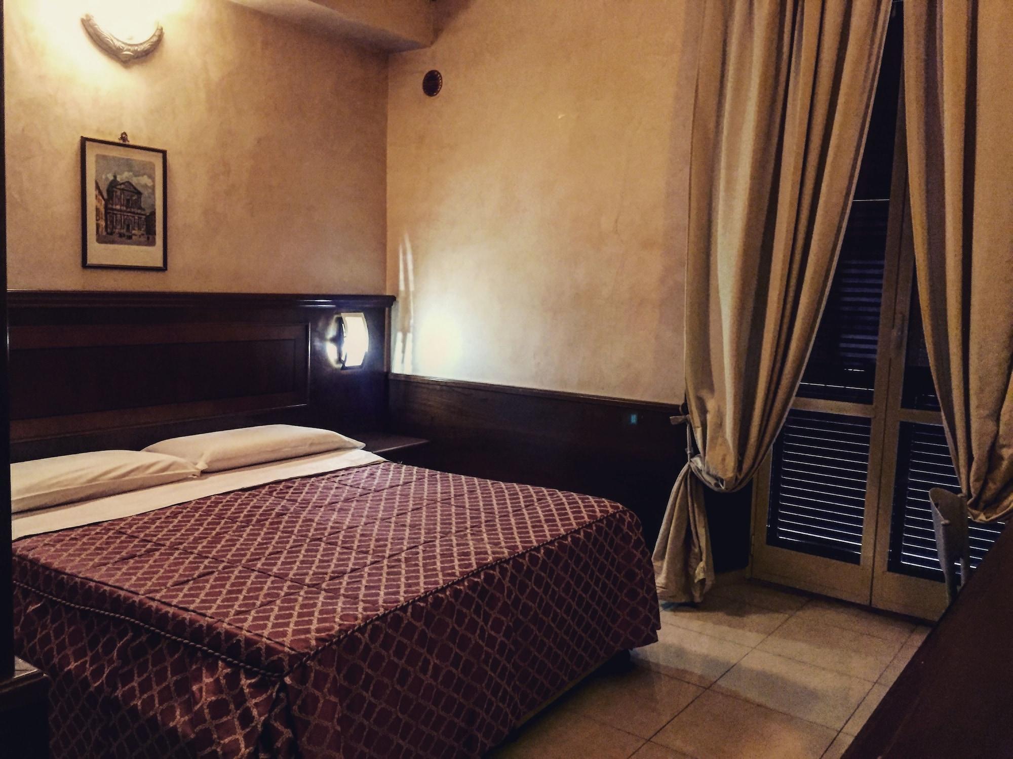 Hotell Robinson 2*