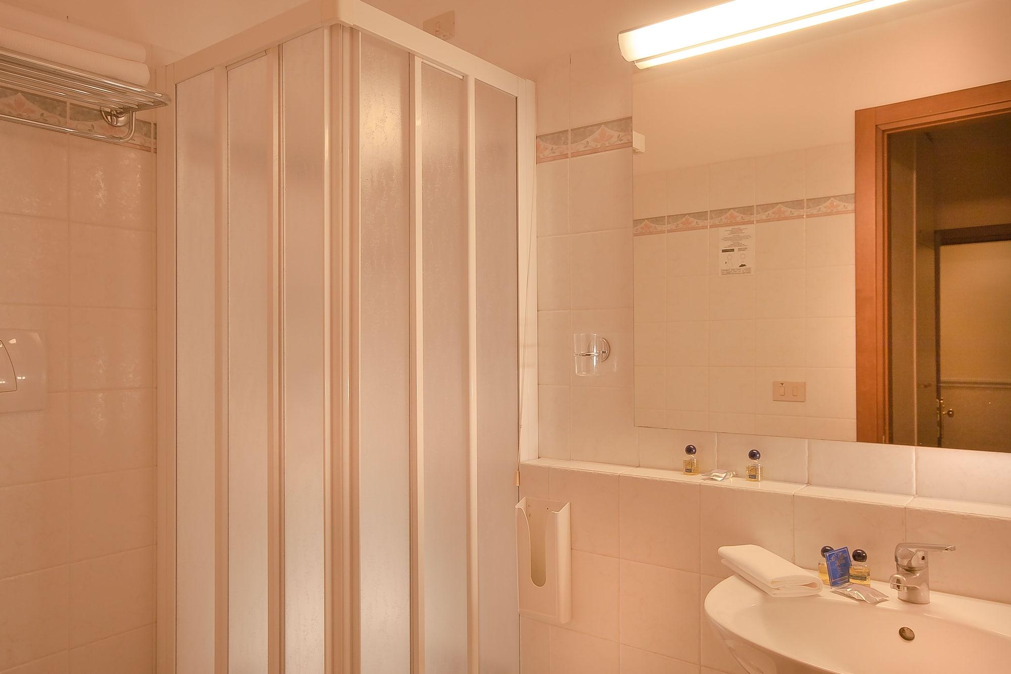 Silla Roma