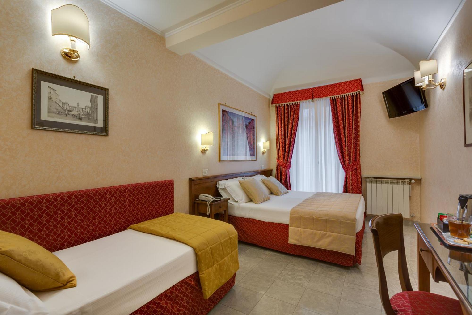 Silla Roma