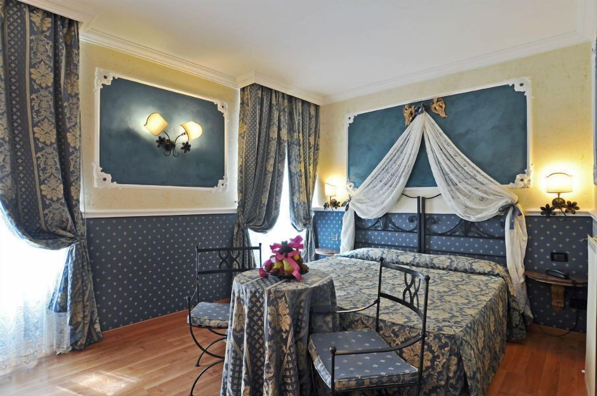 Residenza Antica 4* Roma