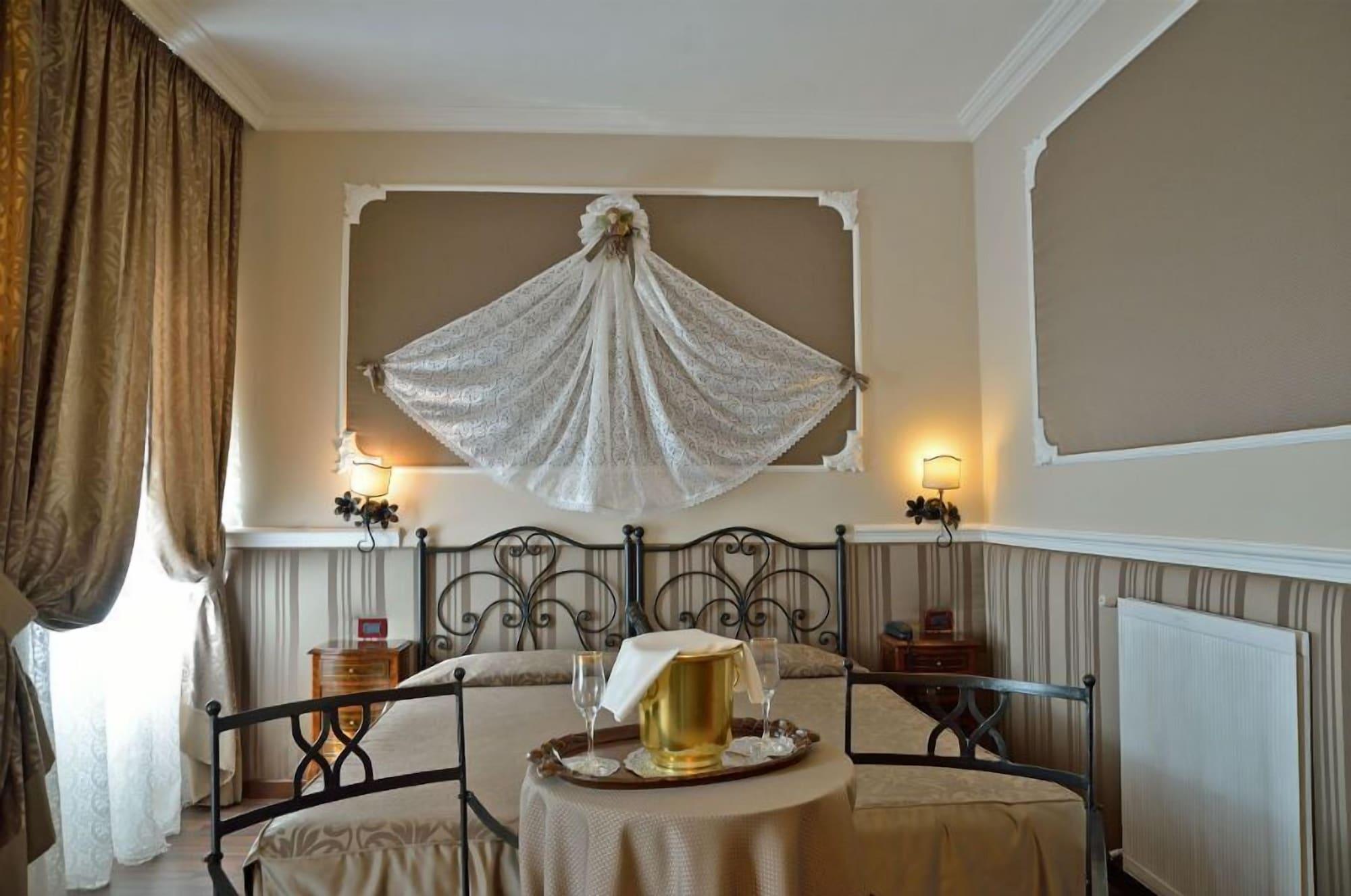 Residenza Antica Affittacamere Roma