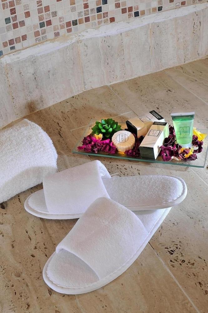 Scott House Hotell 3*