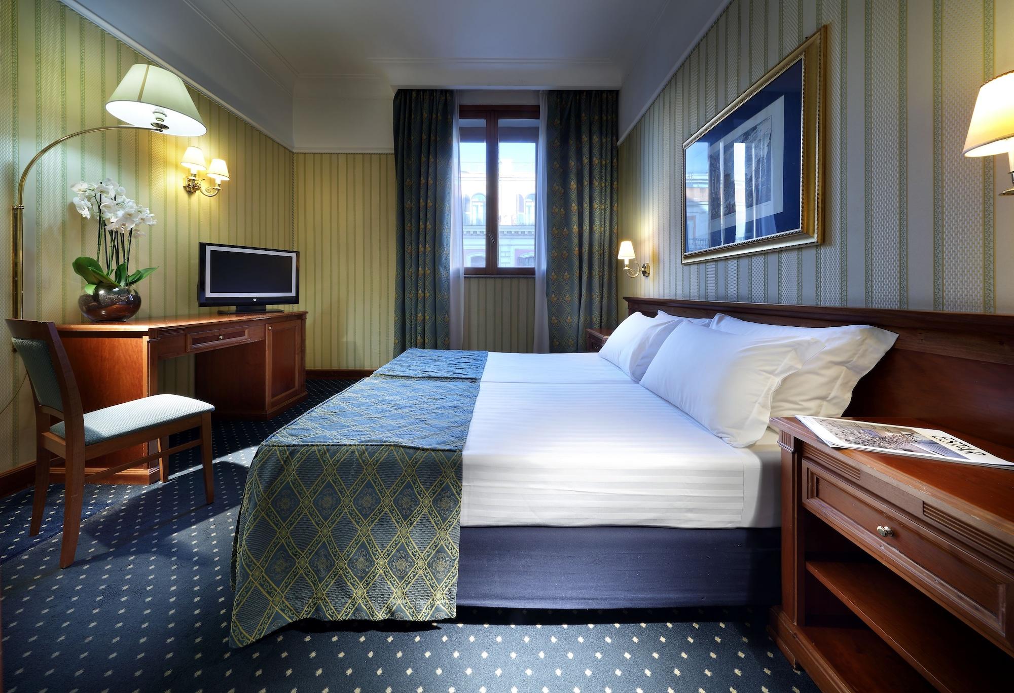 Hotel Exe International Palace 4*