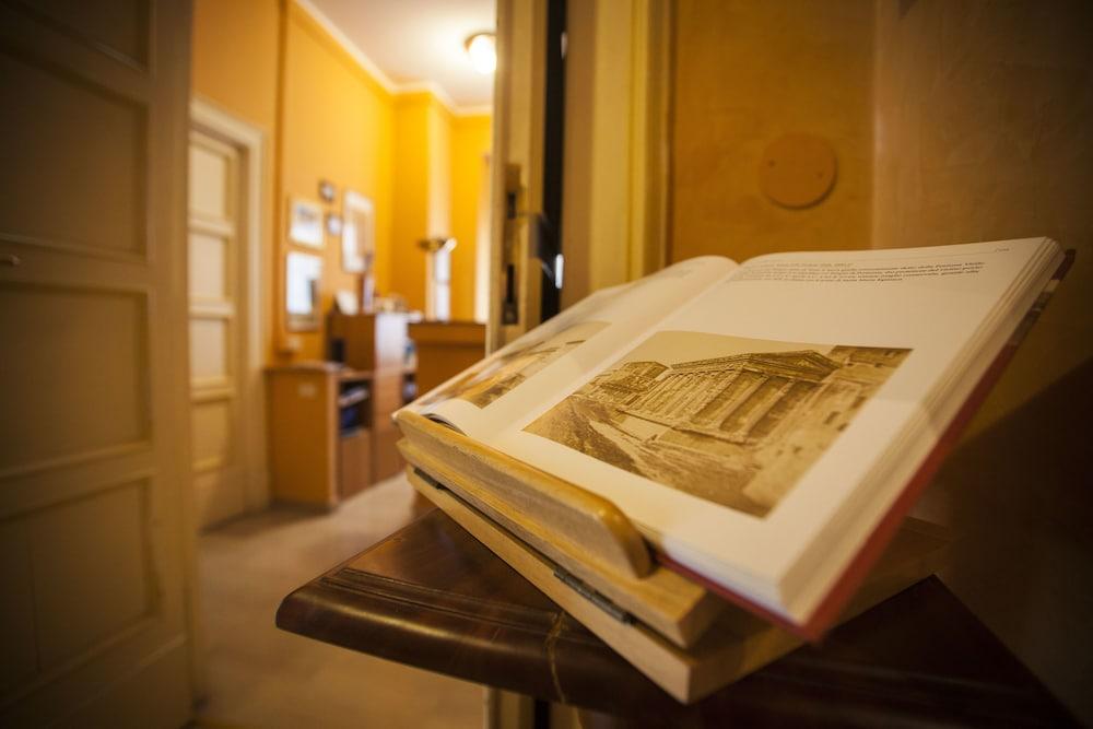 Alojamento de Acomodação e Pequeno-almoço Aventino Roma