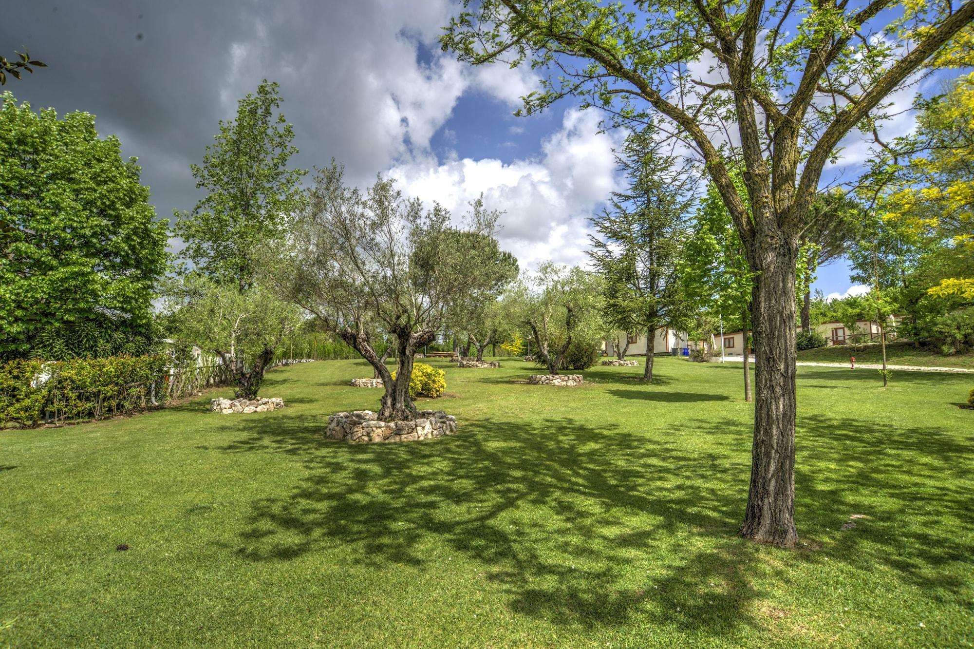 Flaminio Village Park Parque de Campismo 4*