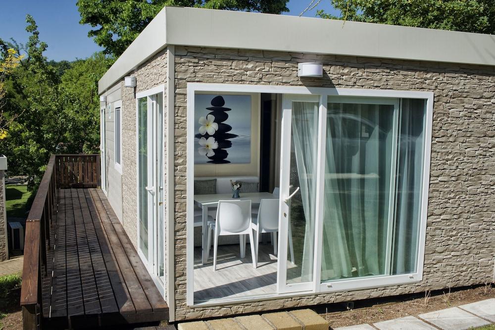 Flaminio Village Park Parque de Campismo 4*