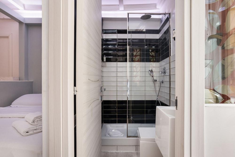 Affittacamere Irooms - Spanish Steps