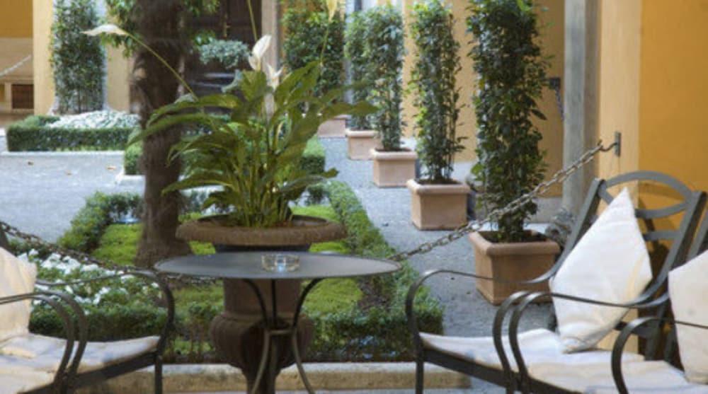 Hotell Palazzo Cardinal Cesi Roma