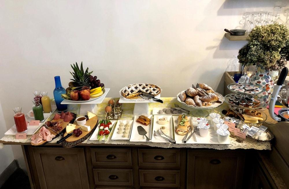 Guest house Domus Libera 2*