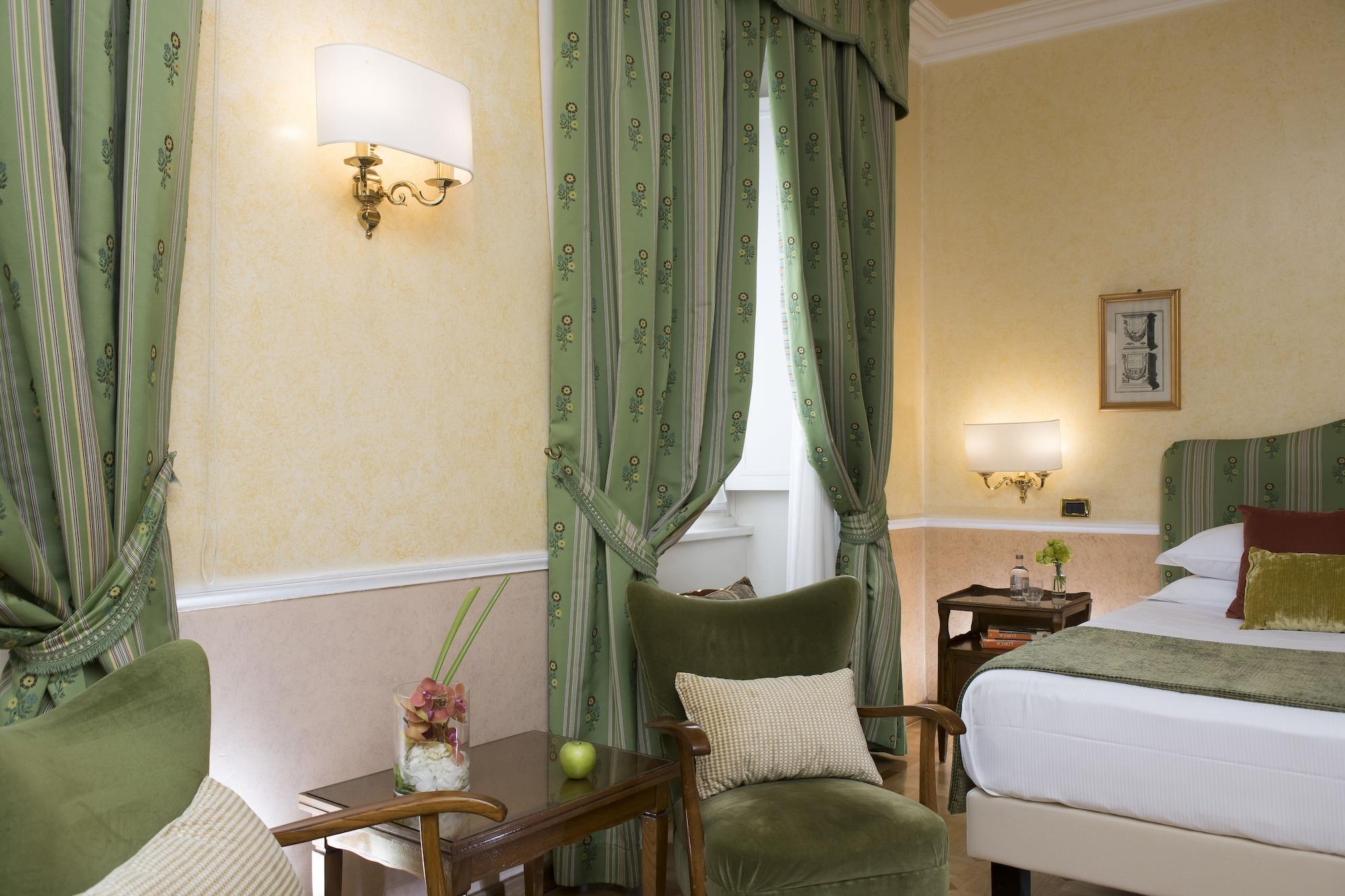 Bettoja Massimo D'azeglio Hotel 4*
