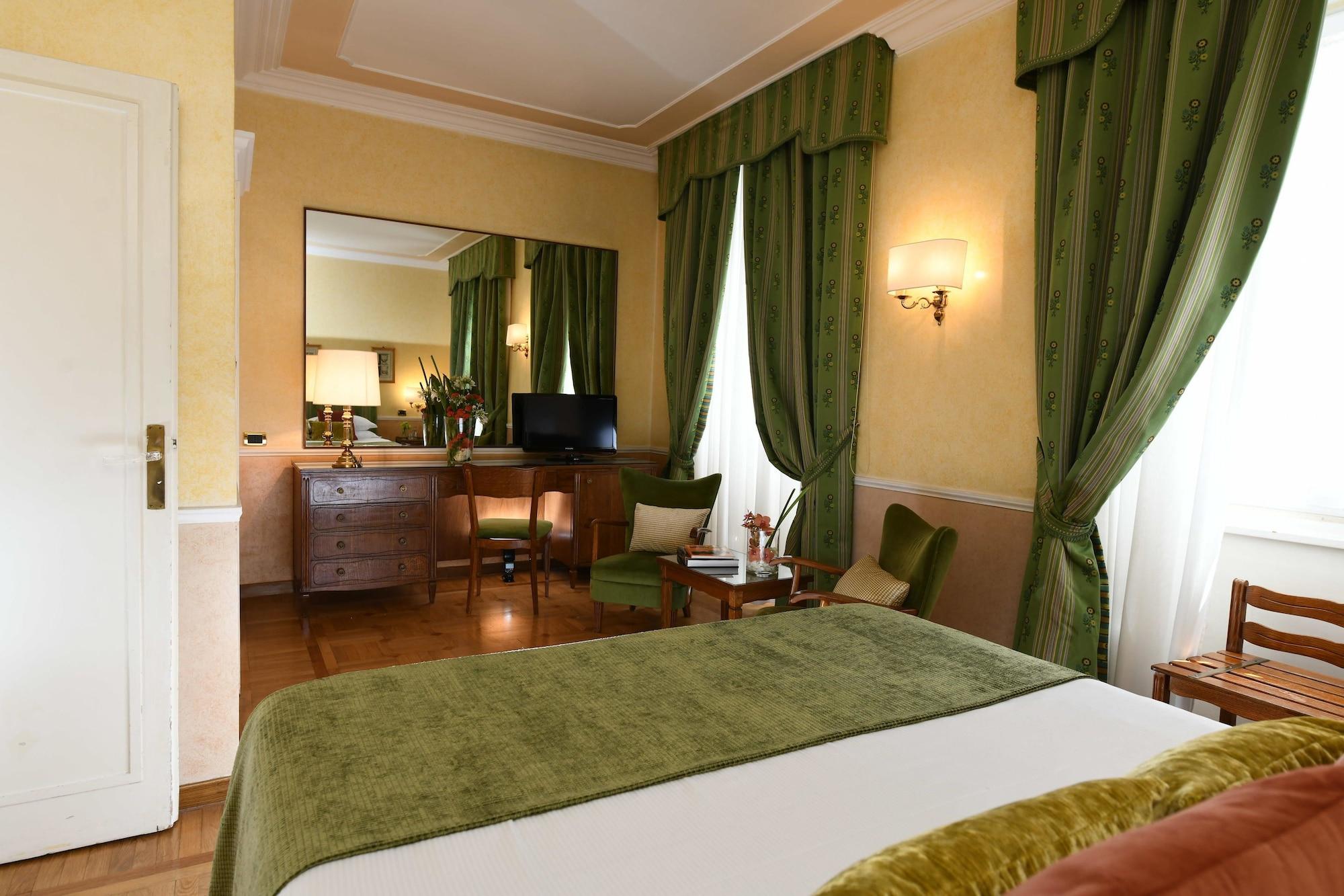 Bettoja Massimo D'azeglio Hotel