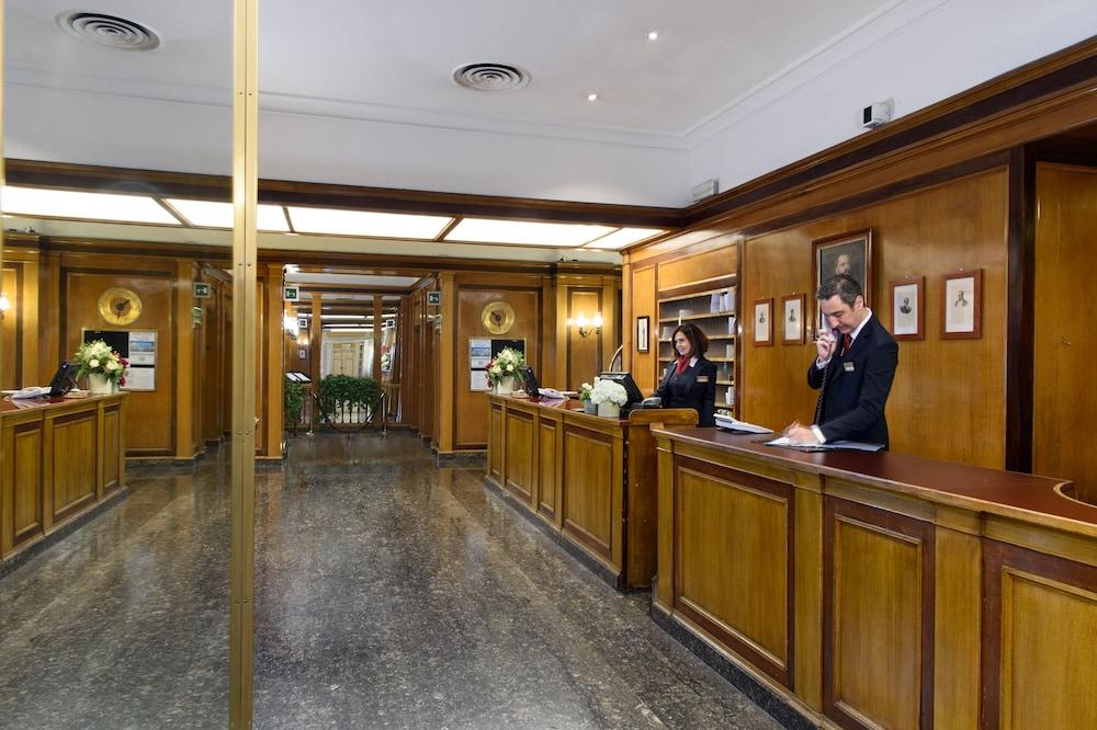Bettoja Massimo D'azeglio Hotel 4*