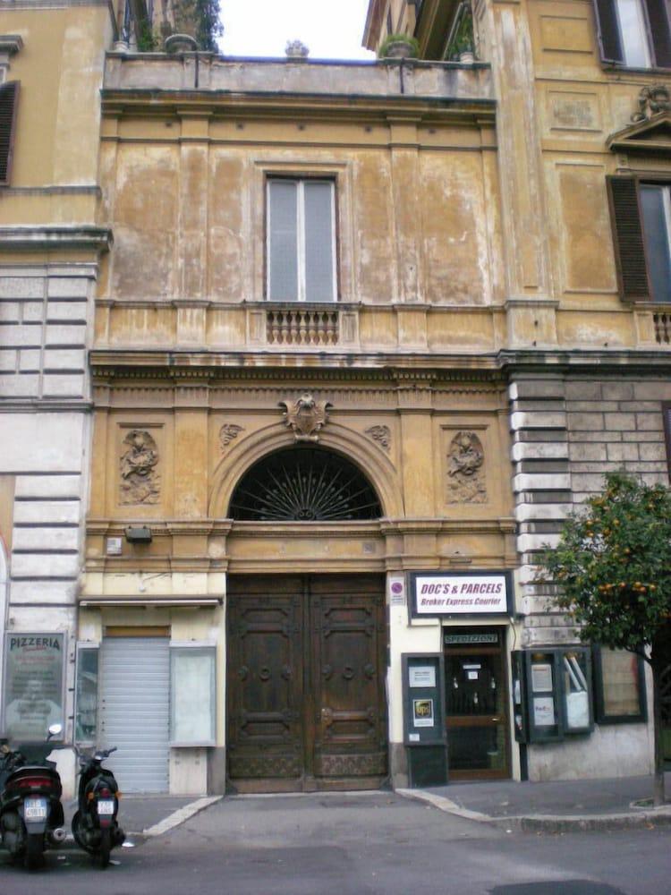 Seven Kings Relais 3* Roma
