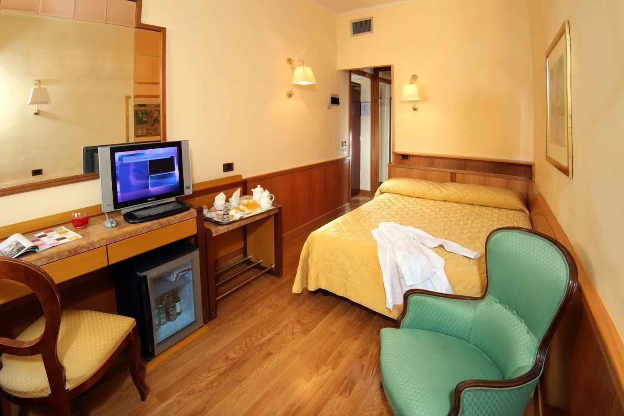 Oxford 4* Roma