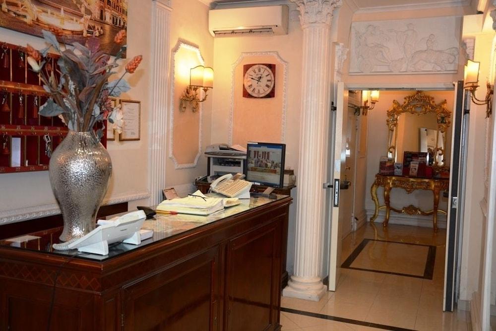 Hotell Erdarelli Roma