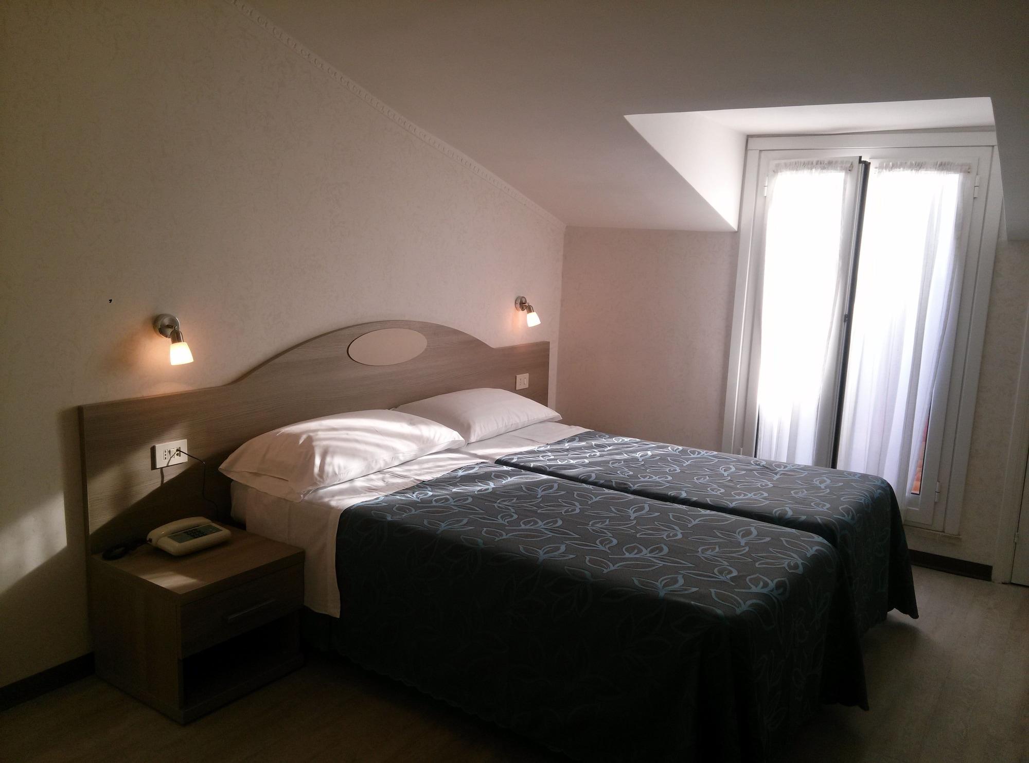 Hotel Concorde 2*