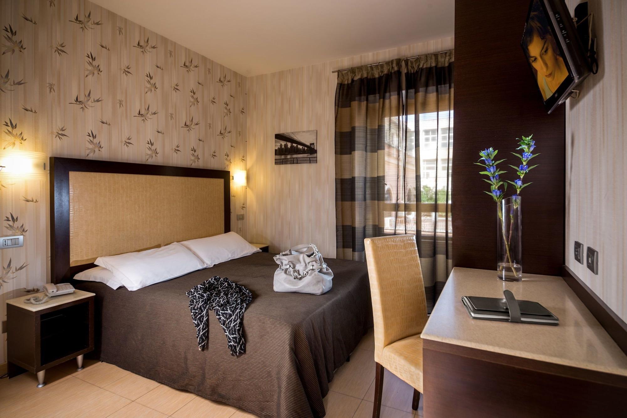 Hotell Dei Mille 3*