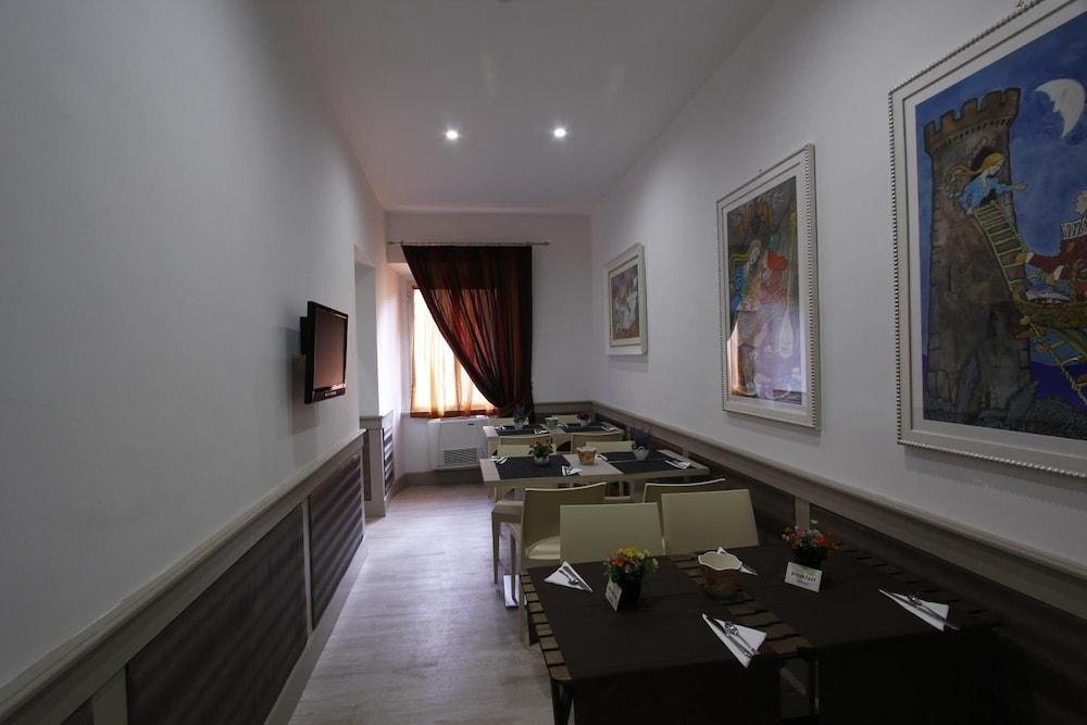 Hotel Concorde 2*