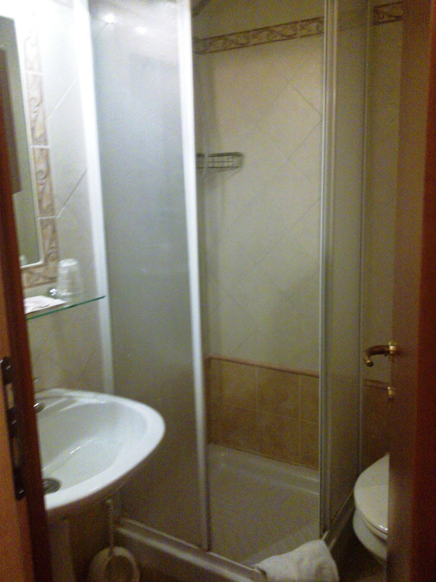 Lazzari Hotel 2*