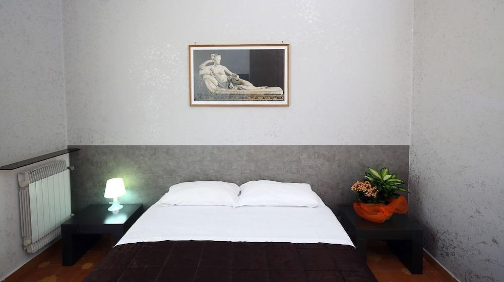 Roma Room Hotel Rome