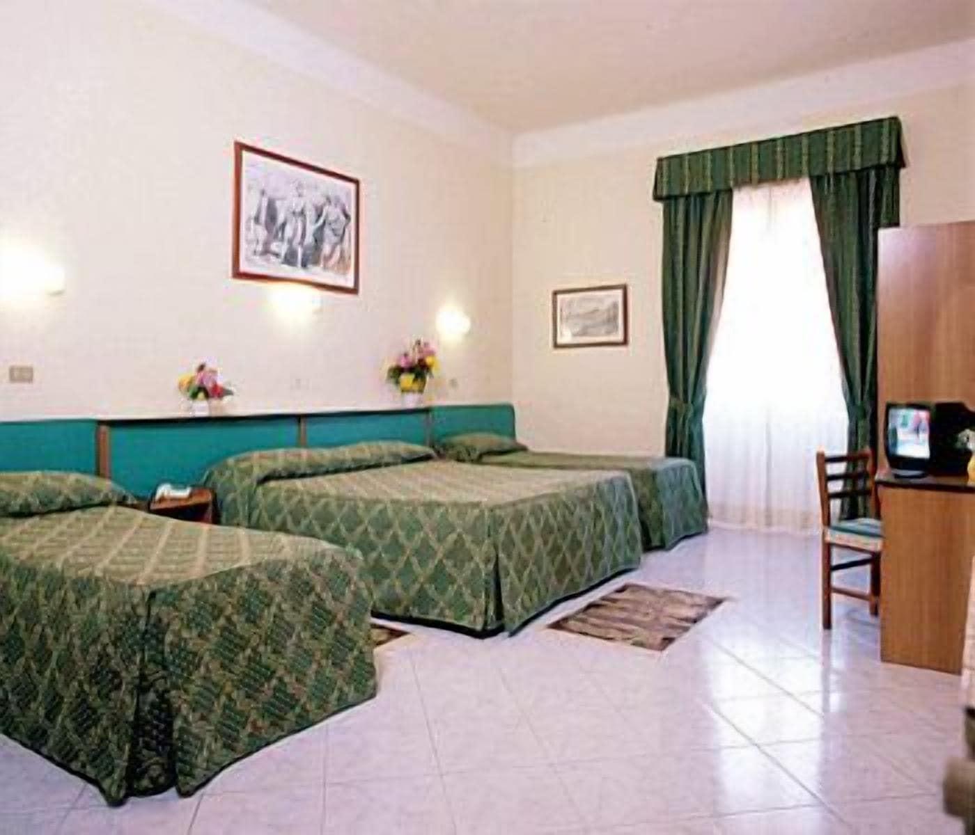 Giorgina Hotell 2*