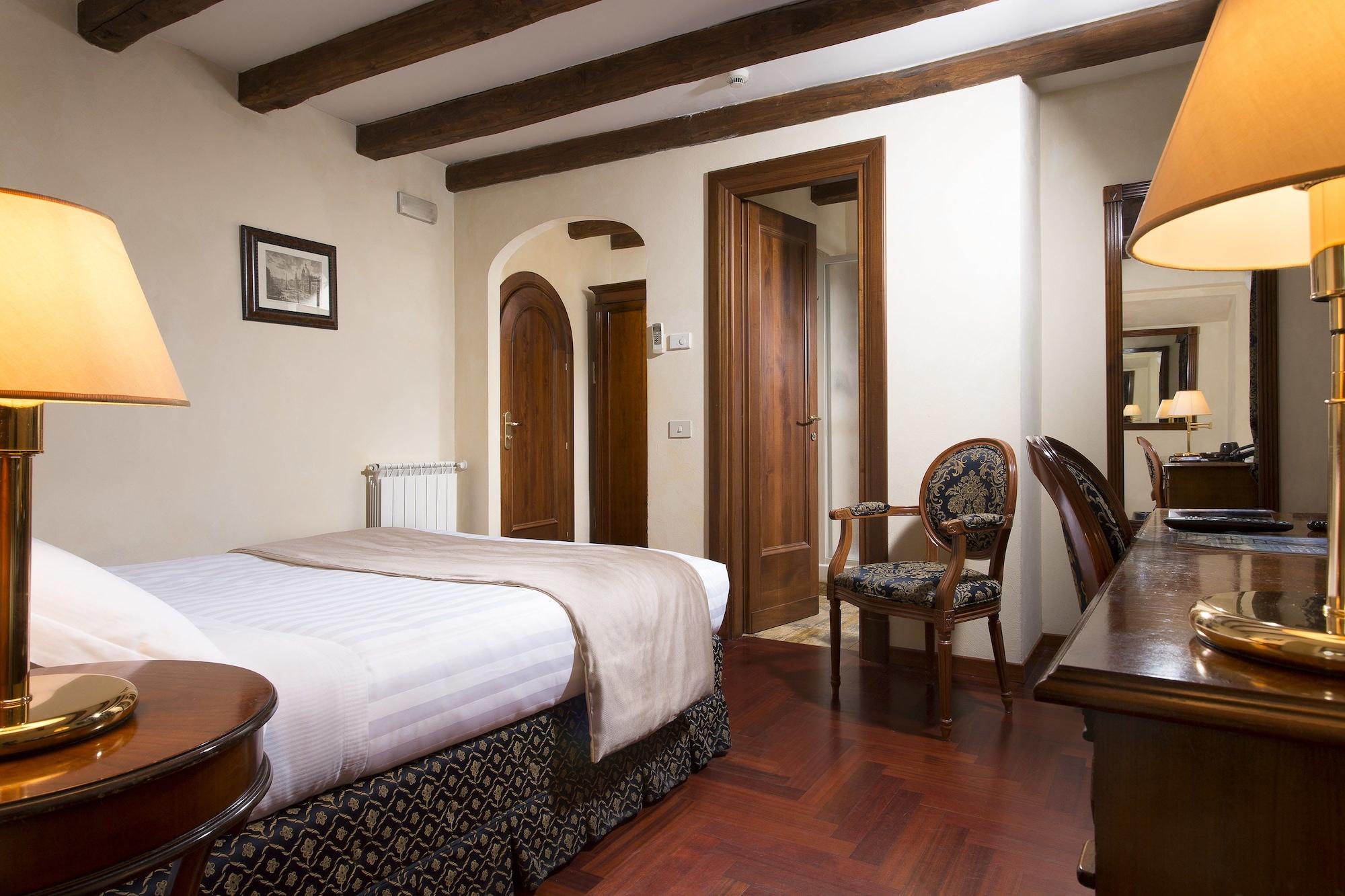 Teatro Pace Hotel