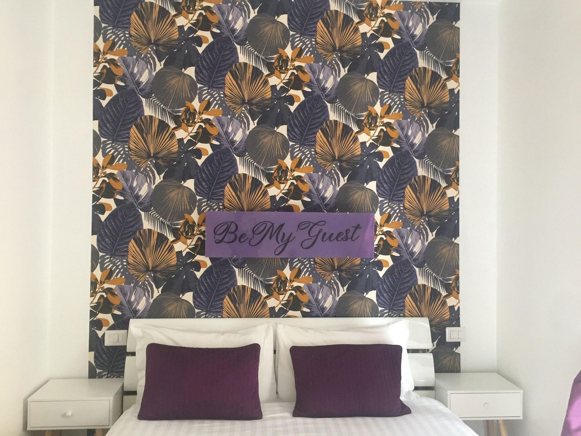 Acomodação com café da manhã  Be My Guest Roma