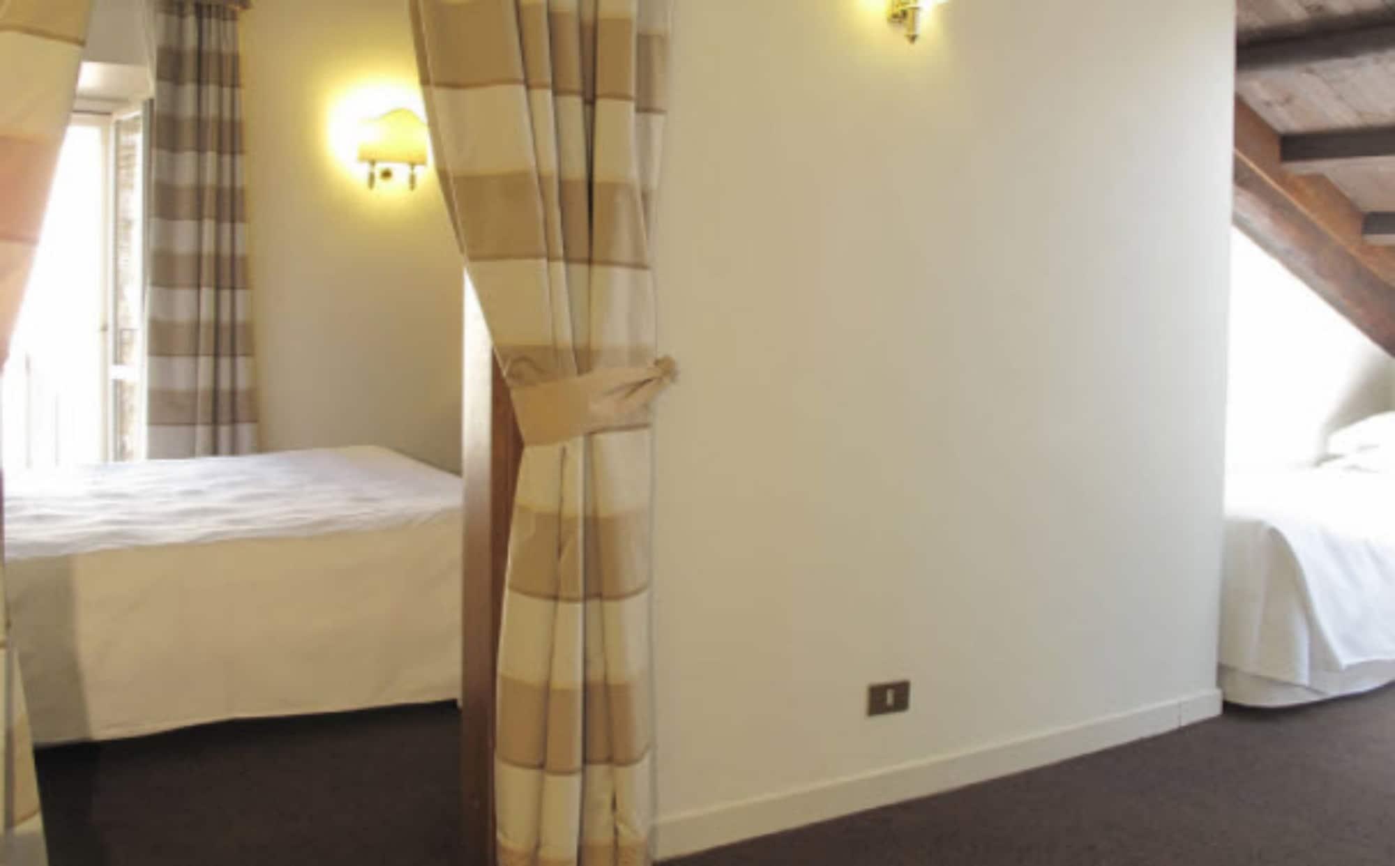 Santa Chiara Hotel