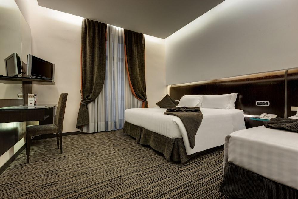 Hotel Western Universo