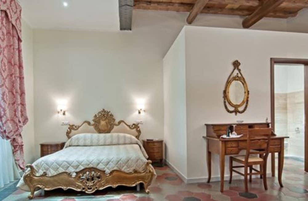 Le Clarisse Al Pantheon Hotel Roma